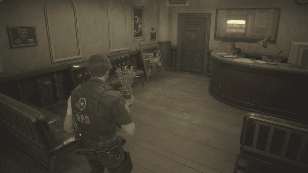 кабинет с ключом пики — второй этаж, Resident Evil 2 Remake